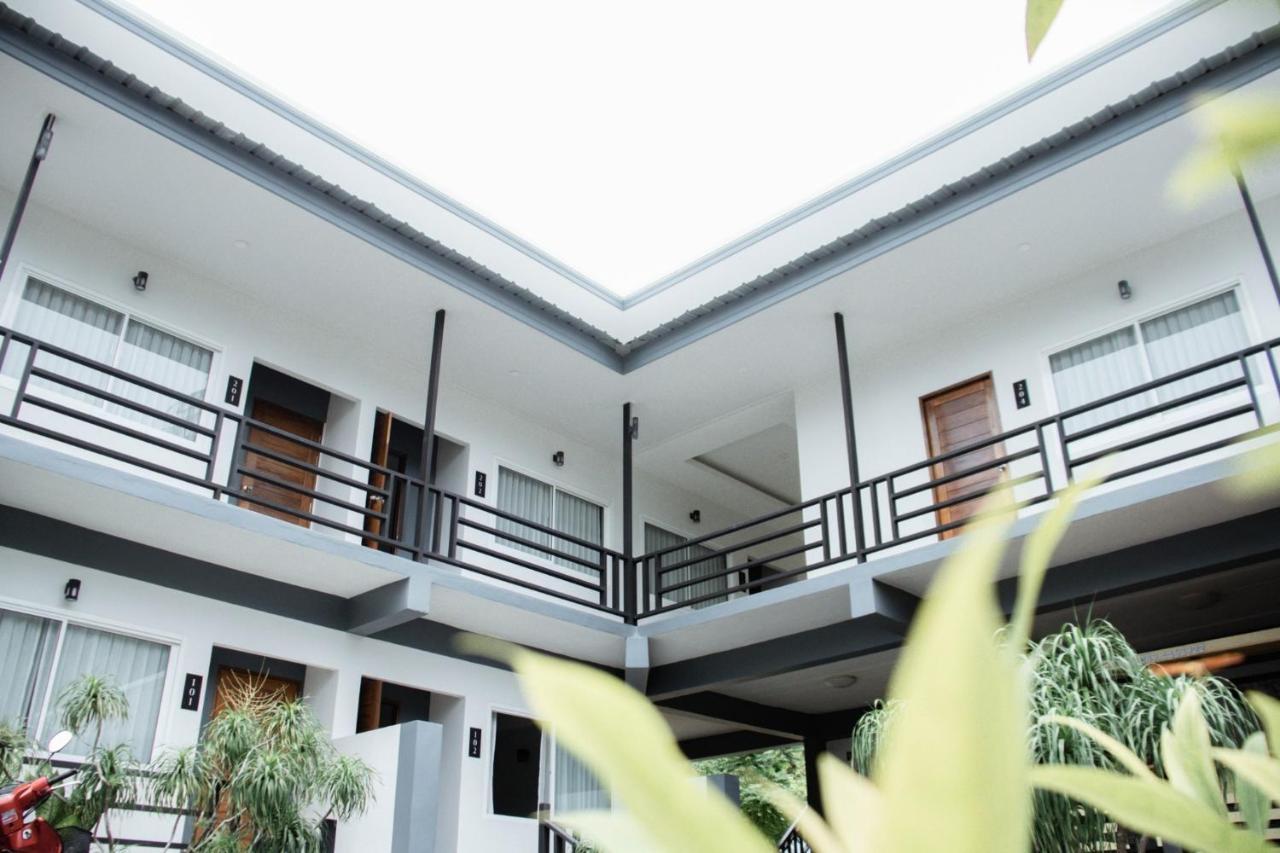 Отель Nangkam Boutique Donsak Ban Pheng Krong Номер фото