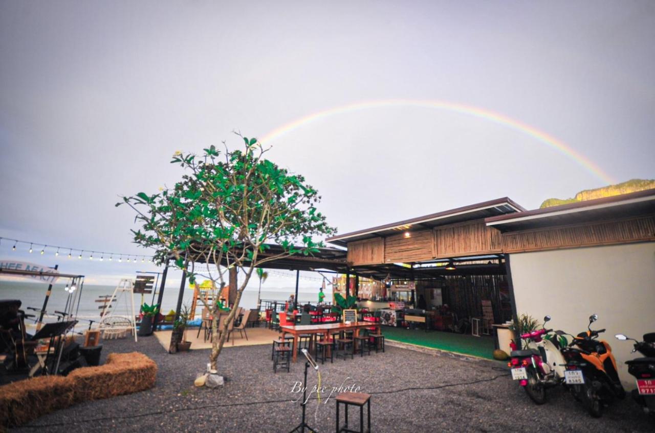 Отель Nangkam Boutique Donsak Ban Pheng Krong Экстерьер фото